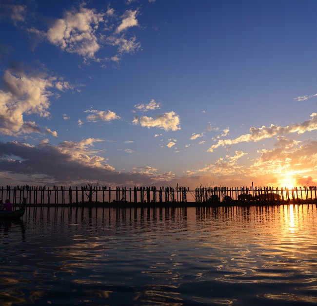 Sunset View from Taungthaman Lake